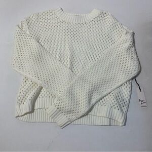 Women's White Top Size Large